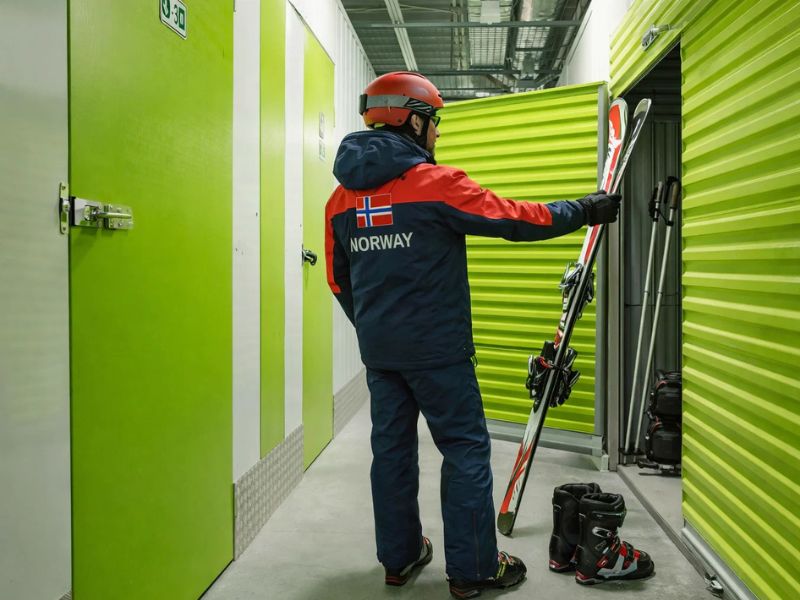 magazyn sprzęt narciarski